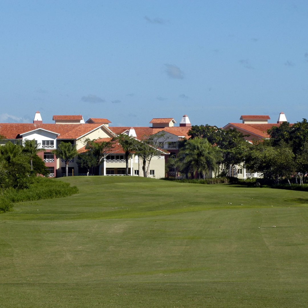 Guavaberry Golf & Country Club